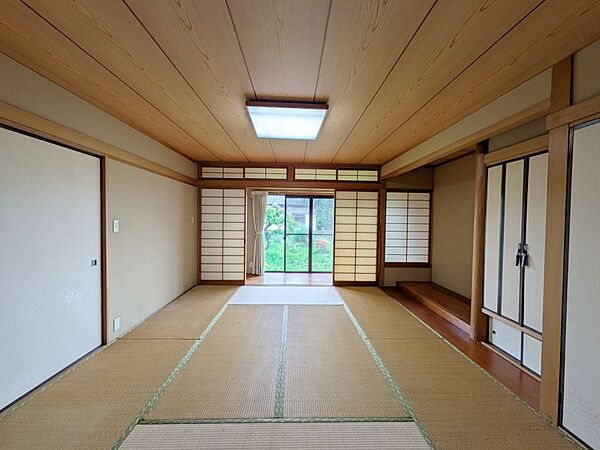 室内