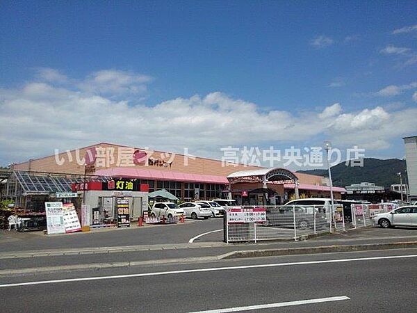 画像18:西村ジョイ観音寺店まで650m
