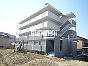 大場駅より徒歩1分 築11年7ヶ月 4階建の賃貸物件