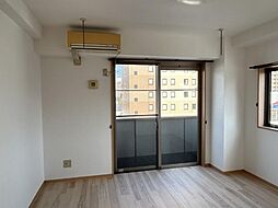 ＡＬＯＨＡ　ＣＯＵＲＴ 4階1Kのリビング/ダイニング