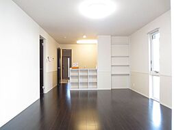 サステイナブルハウス 1階1LDKのリビング/ダイニング