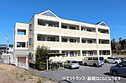ロイヤルガーデン杉山 2階 築28年11ヶ月の賃貸物件