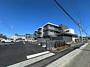 三島駅より徒歩6分 1階 築2年の賃貸物件