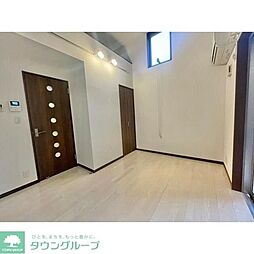 京急本線 能見台駅 徒歩4分の賃貸アパート 1階1Kのリビング/ダイニング