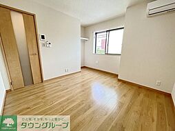 レジェンド新杉田 202 2階1Kのリビング/ダイニング