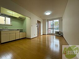 コーポエミネンス 2階1LDKのリビング/ダイニング