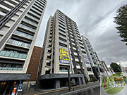 西18丁目駅より徒歩4分 築3年2ヶ月 15階建の賃貸物件