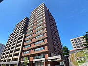 サンタの館裏参道 11階 築28年9ヶ月の賃貸物件