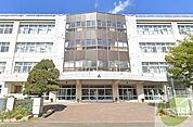 札幌市立中の島中学校 689m