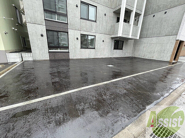 13 / 14