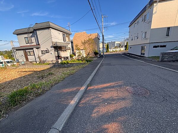 ？区画前面道路幅員8ｍ