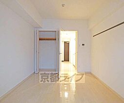 京都市営烏丸線 烏丸御池駅 徒歩10分の賃貸マンション 5階1Kのリビング/ダイニング