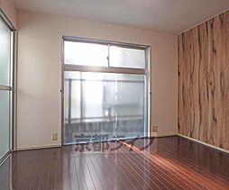 京都市営烏丸線 北大路駅 徒歩30分の賃貸マンション 1階1Kのリビング/ダイニング