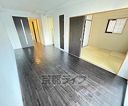 京都市営烏丸線 烏丸御池駅 徒歩9分の賃貸マンション 5階2LDKのリビング/ダイニング