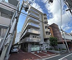 京都市営烏丸線 四条駅 徒歩9分