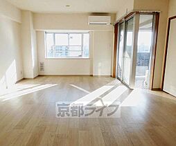 JR山陰本線 丹波口駅 徒歩10分の賃貸マンション 4階3LDKのリビング/ダイニング