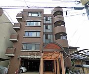 ファーストコート東山三条 4階 築37年10ヶ月の賃貸物件