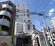 二条駅より徒歩15分 3階 築40年の賃貸物件