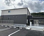 亀岡駅より徒歩19分 1階 築3年8ヶ月の賃貸物件