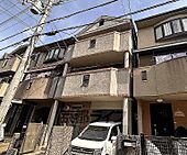 京都市南区久世上久世町 3階建 築30年のイメージ
