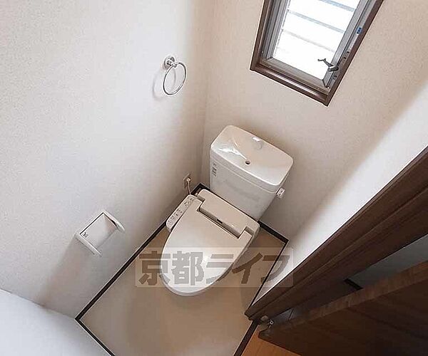 画像8:清潔感のあるおトイレです。