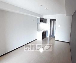 サクシード宝ヶ池 104 1階1LDKのリビング/ダイニング