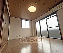 京都地下鉄東西線 二条城前駅 徒歩1分の賃貸マンション 3階1Kのリビング/ダイニング