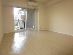 Osaka Metro御堂筋線 中津駅 徒歩3分の賃貸マンション 6階1Kのリビング/ダイニング