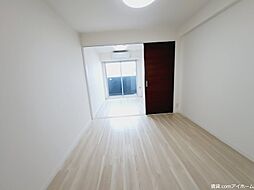 コートエスト都島 3階1LDKのリビング/ダイニング