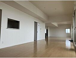 アーバンウェル茨木 13階1Kのリビング/ダイニング