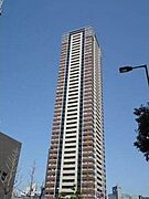 福島駅より徒歩8分 17階 築18年10ヶ月の賃貸物件