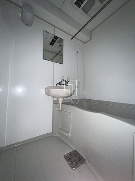 画像6:エスティライフ難波西　浴室