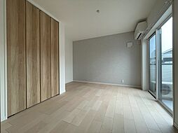 ＩＤＣＲＥＧＩＡ　ＯＳＡＫＡ　ＣＩＴＹ　ＫＯＭＡＴＳＵ 201 2階1Kのリビング/ダイニング