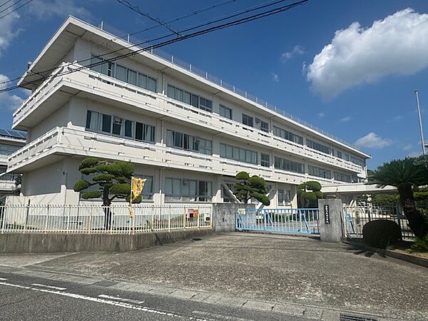 赤穂市立尾崎小学校