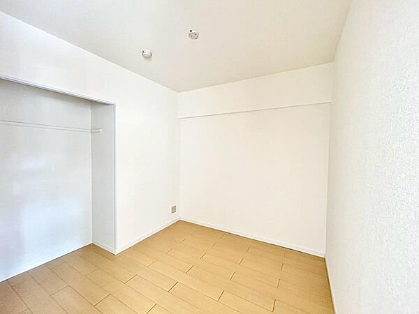 ３．９帖洋室♪クローゼット付き♪