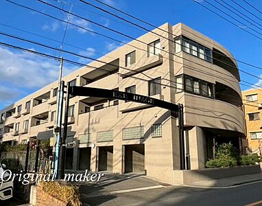 外観:クロス貼替えリフォーム中♪9月下旬完了予定♪スーパー・コンビニ近く生活便利な立地♪全居室収納付き、納戸付き♪現地ご案内します♪ 外観:クロス貼替えリフォーム中♪9月下旬完了予定♪スーパー・コンビニ近く生活便利な立地♪全居室収納付き、納戸付き♪現地ご案内します♪