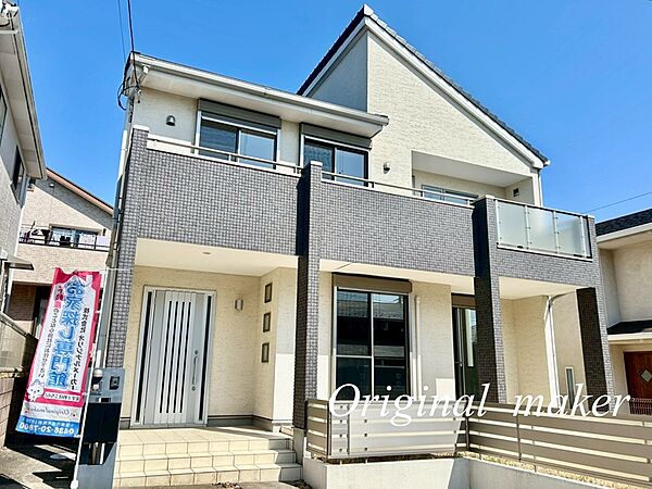 リフォーム済み♪全居室収納あり♪３台駐車可能♪現地ご案内いたします♪お気軽にお問い合わせください♪