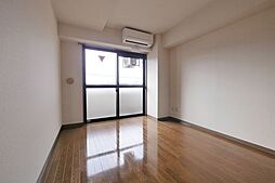 東急目黒線 元住吉駅 徒歩12分の賃貸マンション 4階1Kのリビング/ダイニング