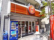 ローソン川崎本町店 91m