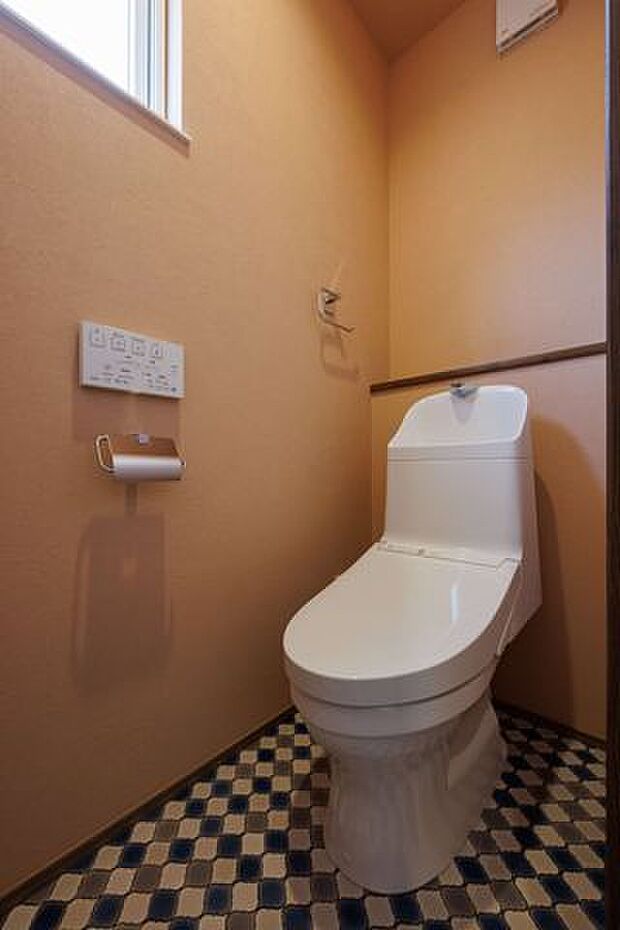 ホームライフの建売住宅は2Fにもトイレがございます！
