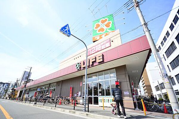 画像25:【スーパー】ライフ西田辺店まで325ｍ