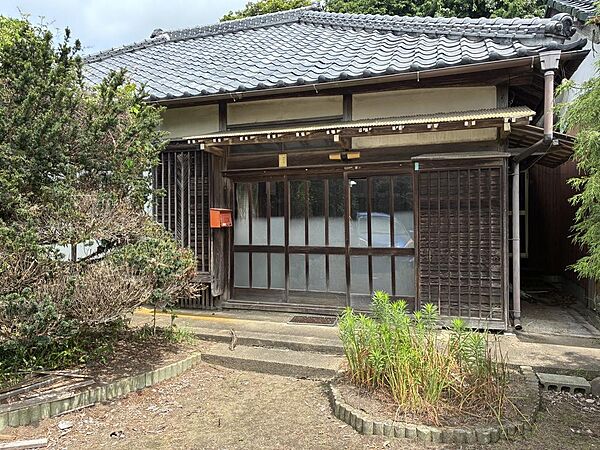 ハウサーチは不動産売買とエクステリア工事の専門店！全国80拠点の「家づくり相談所つくば店」になります！不動産のことならハウサーチまでお問合せ下さいませ(*´▽｀*)
