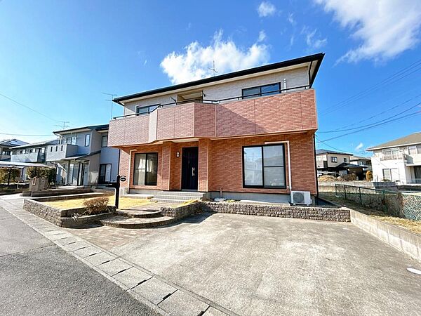 detached 宮城県登米市迫町佐沼字十五畴137-66
地図を見る