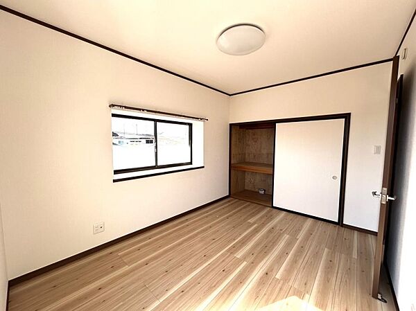 detached 宮城県東松島市矢本字下浦330-5
地図を見る