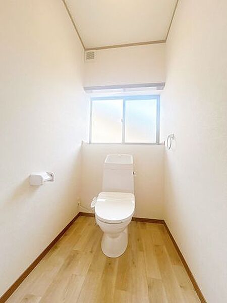 【リフォーム済】トイレは新品に交換しました。