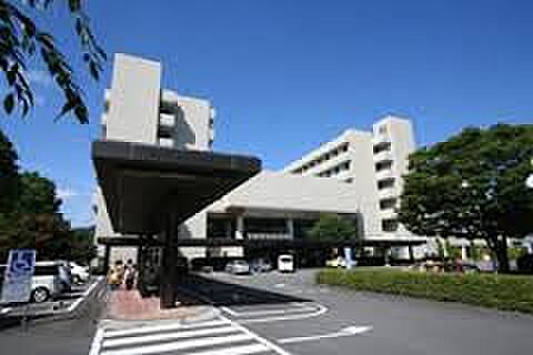 画像14:県立総合病院（955m）
