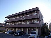 北中込駅より徒歩33分 築32年4ヶ月 3階建の賃貸物件