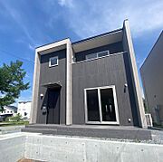 佐久平駅より徒歩16分 築2年9ヶ月の賃貸物件