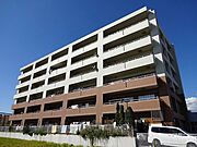 佐久平駅より徒歩10分 築18年7ヶ月 6階建の賃貸物件