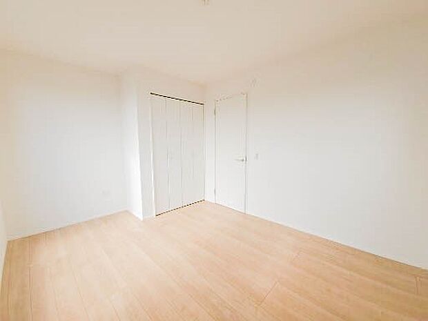 充実した生活は伸びやかな居室空間から始まります。快適に・伸びやかに。心の潤いを求める方々へ。